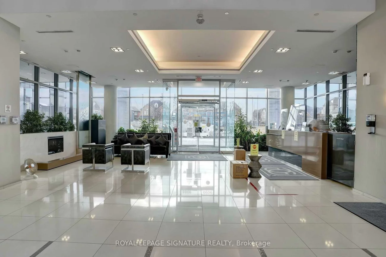 9088, Yonge, South Richvale, Richmond Hill