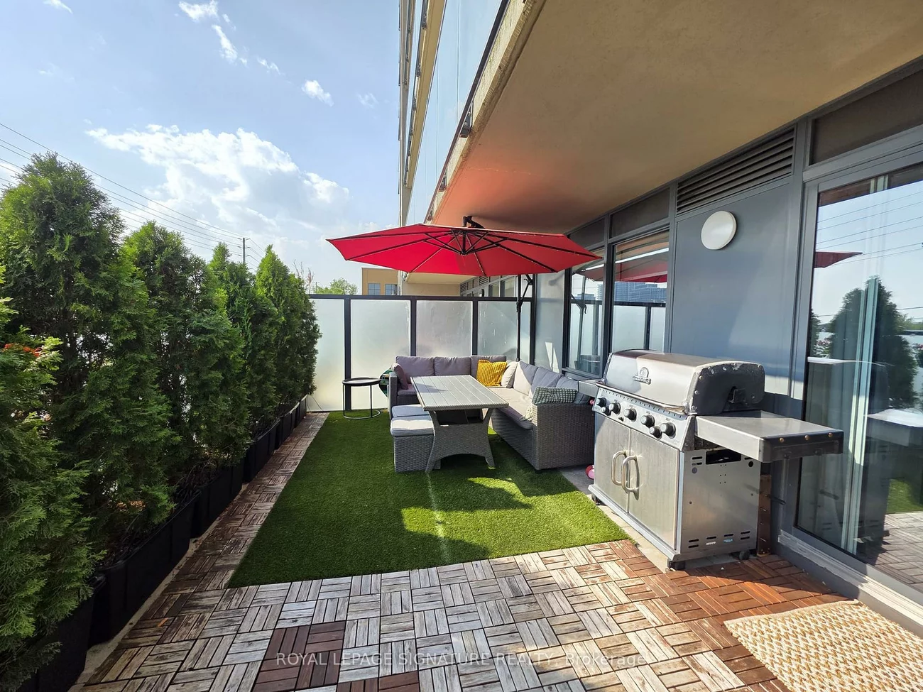 9088, Yonge, South Richvale, Richmond Hill