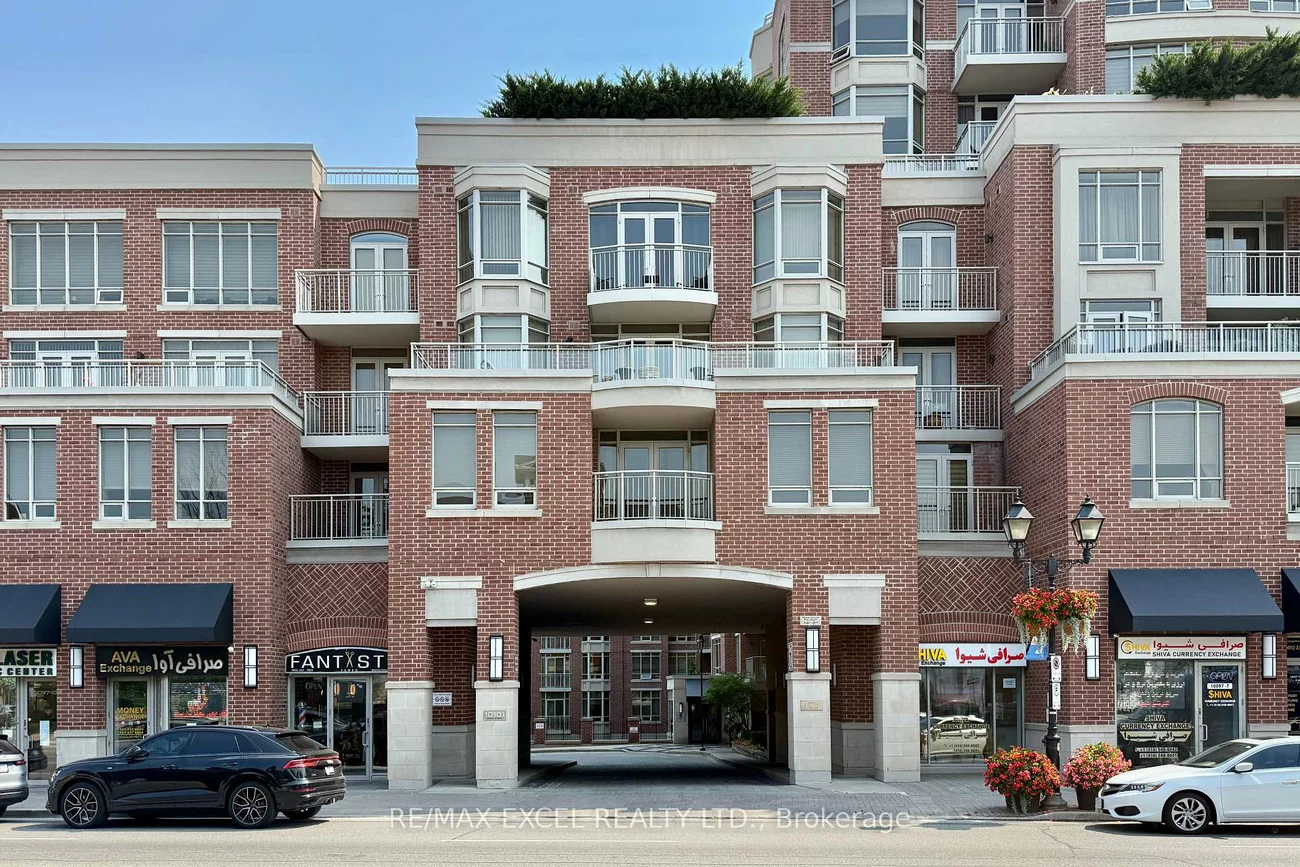 10101, Yonge, Crosby, Richmond Hill