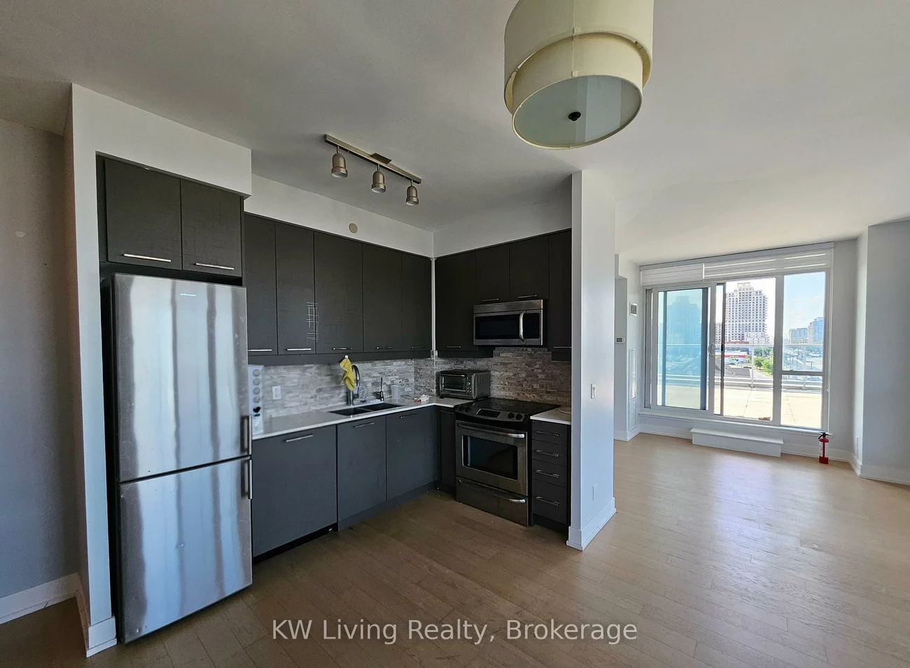 9471, Yonge, Observatory, Richmond Hill