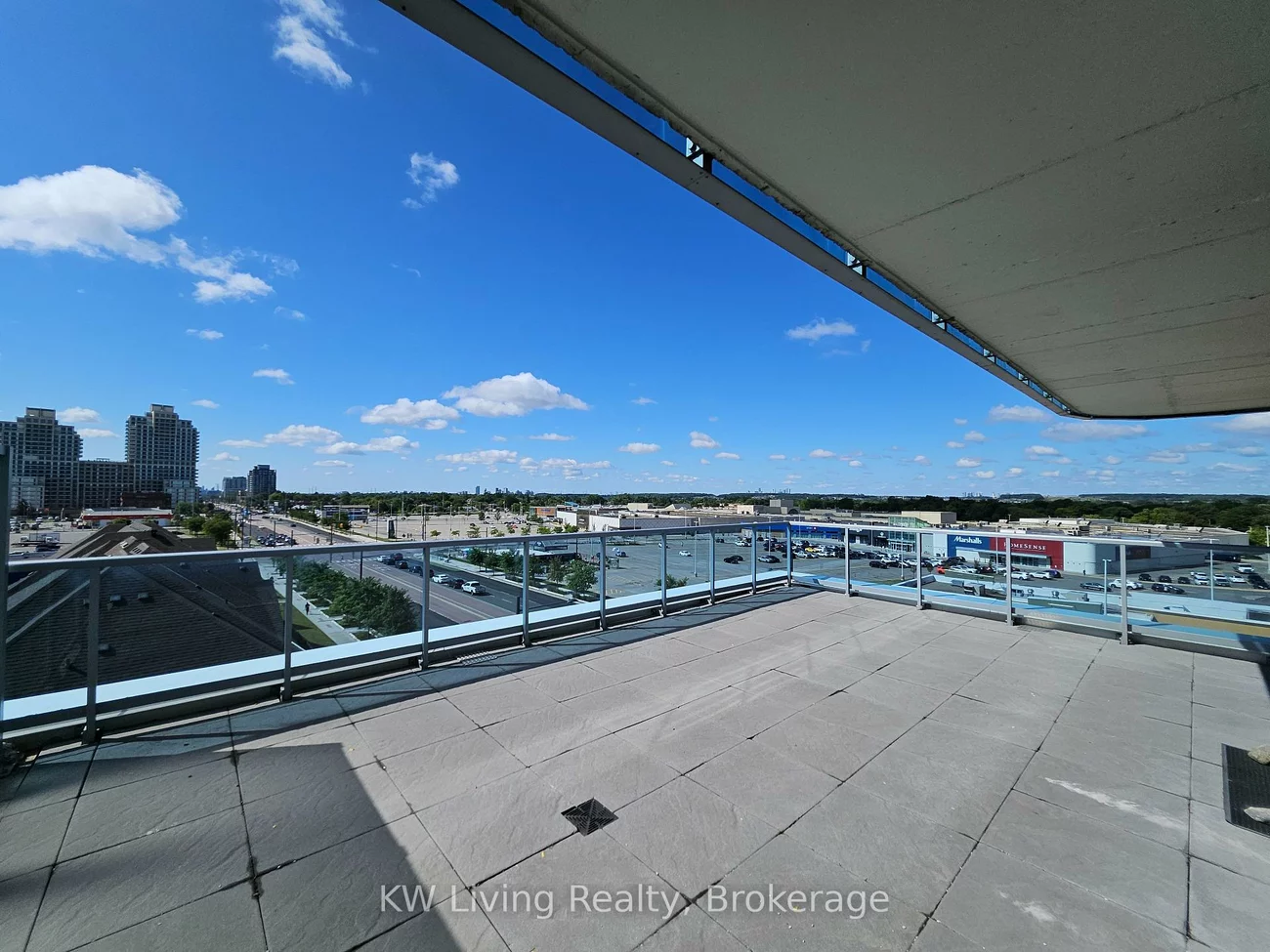 9471, Yonge, Observatory, Richmond Hill