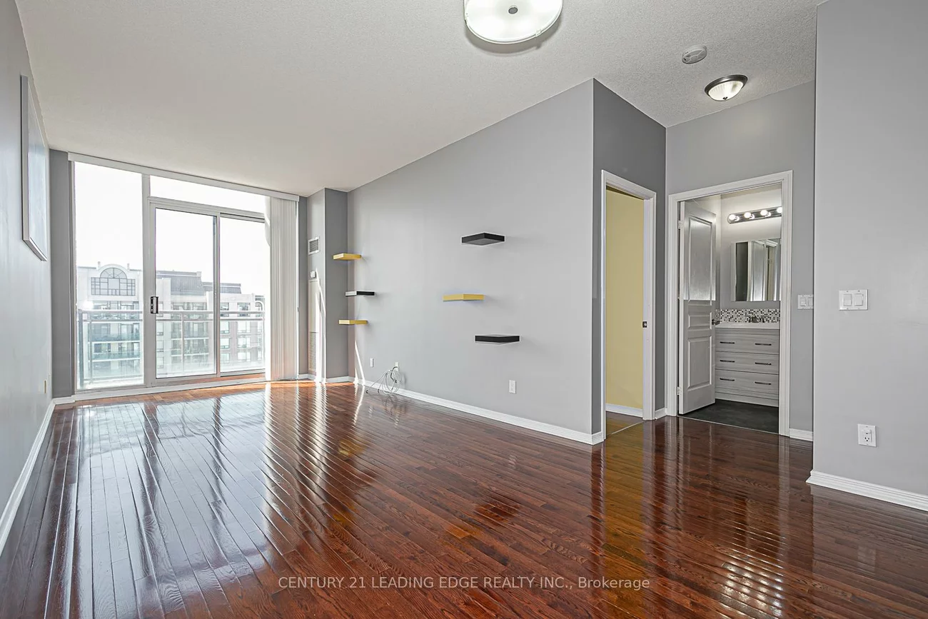 350, Red Maple, Langstaff, Richmond Hill