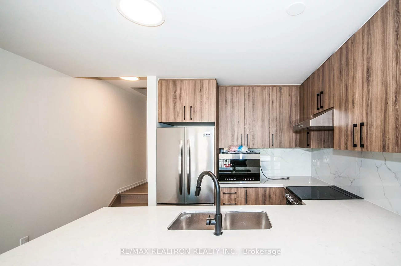 68, Matawin, Headford Business Park, Richmond Hill