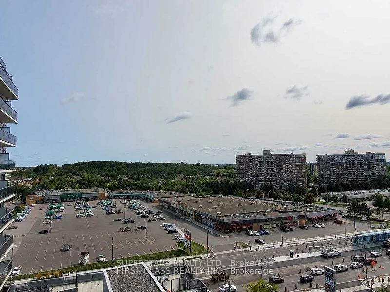 9618, yonge, North Richvale, Richmond Hill