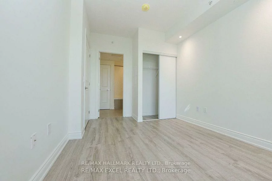 9618, Yonge, North Richvale, Richmond Hill