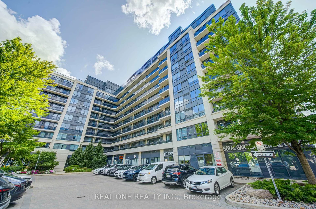 372, Highway 7 E, Doncrest, Richmond Hill