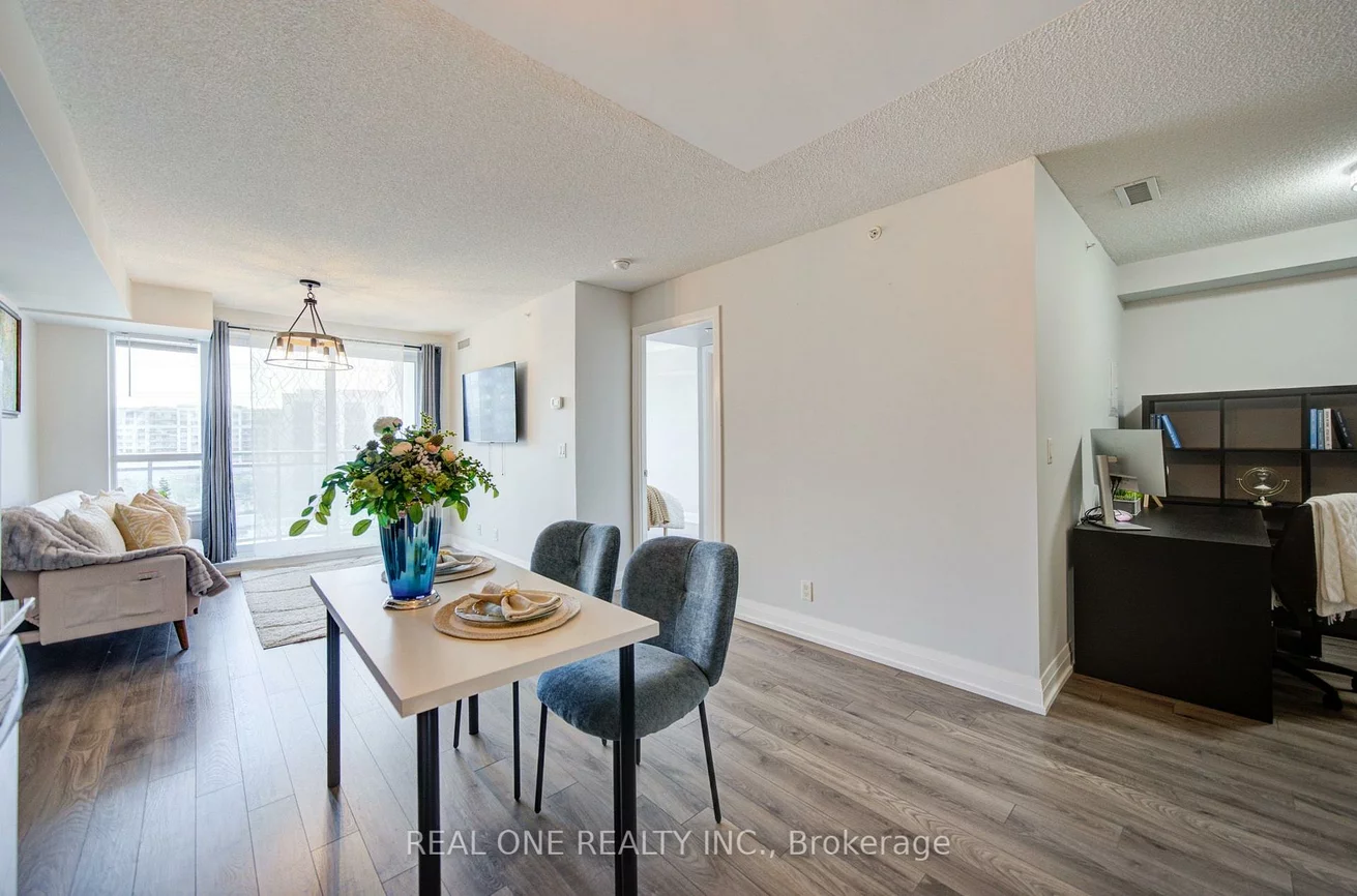 372, Highway 7 E, Doncrest, Richmond Hill