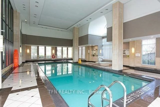 310, Red Maple, Langstaff, Richmond Hill