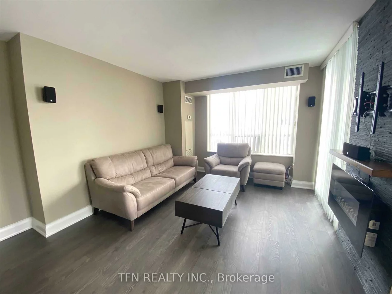 310, Red Maple, Langstaff, Richmond Hill
