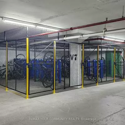 11121, Yonge, Devonsleigh, Richmond Hill
