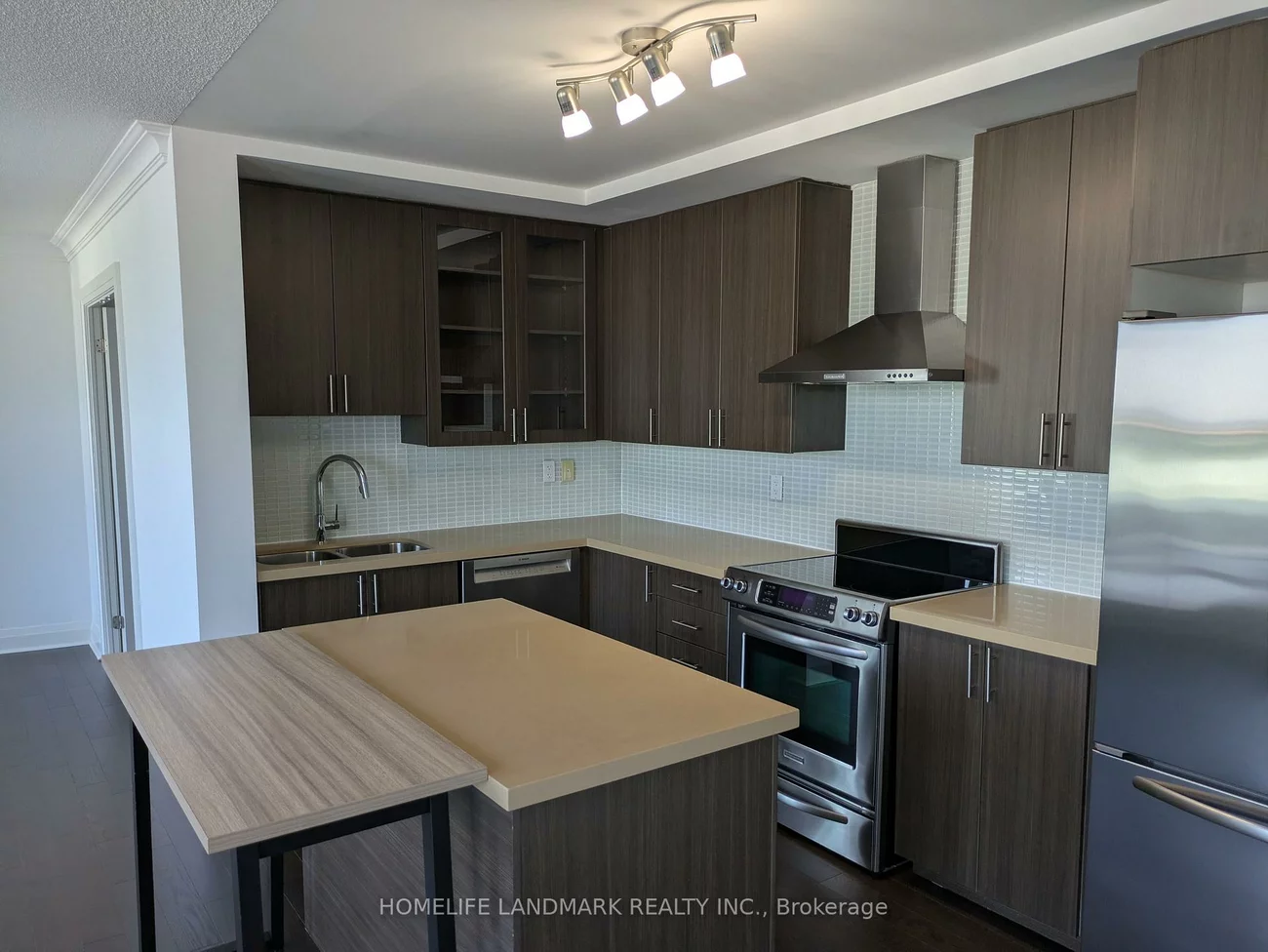 75, Norman Bethune, Beaver Creek Business Park, Richmond Hill