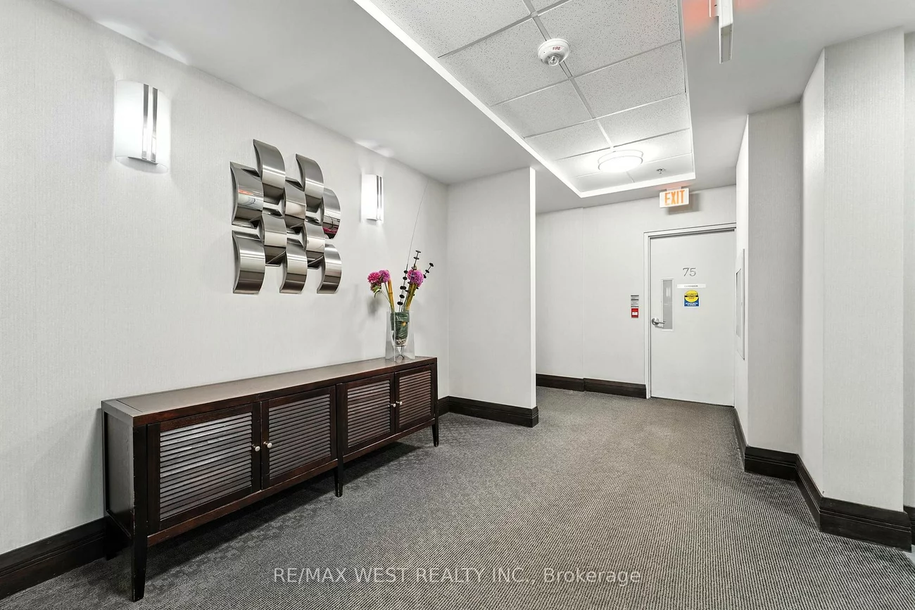 75, King William, Langstaff, Richmond Hill
