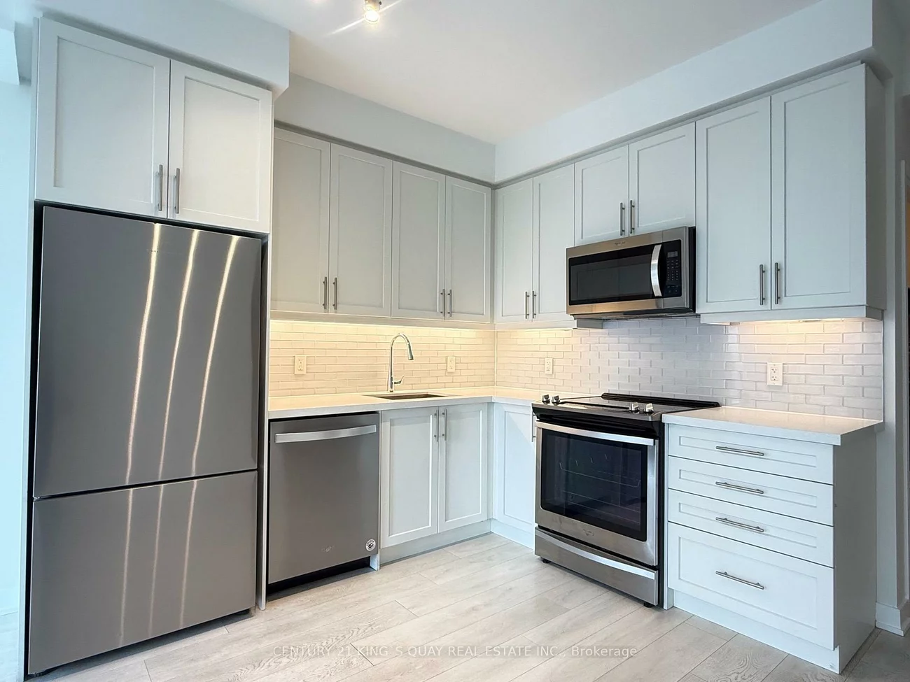 85, Oneida, Langstaff, Richmond Hill
