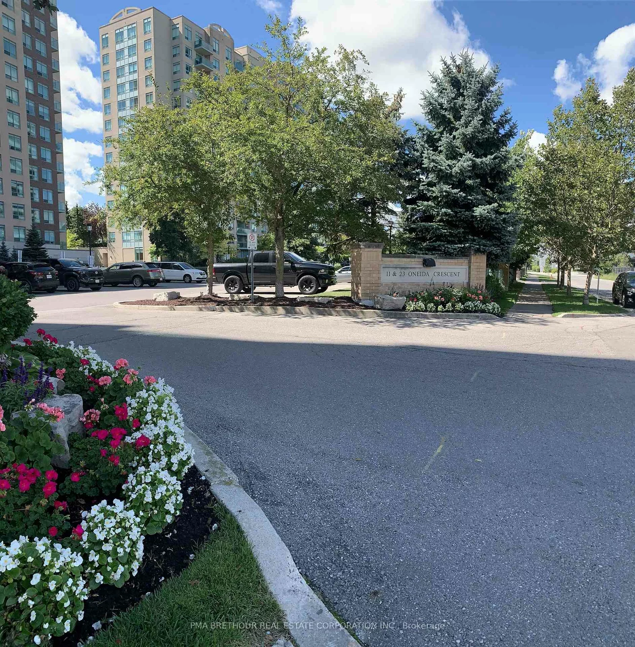 11, Oneida, Langstaff, Richmond Hill