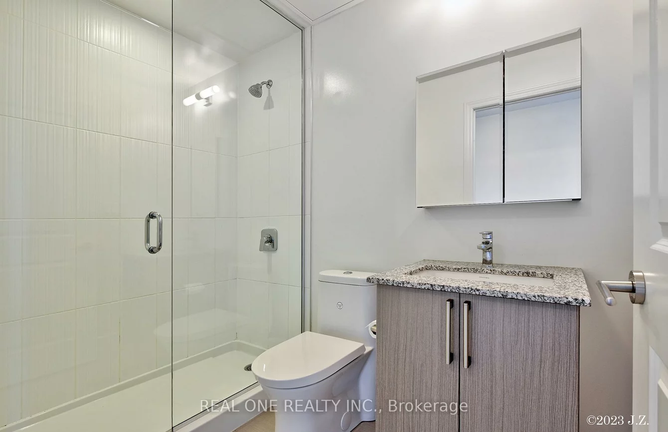 9608, Yonge, North Richvale, Richmond Hill