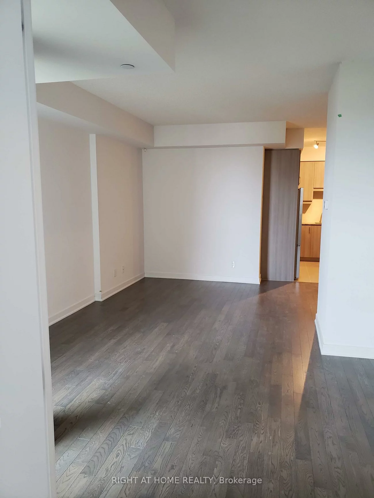 9191, Yonge, Langstaff, Richmond Hill