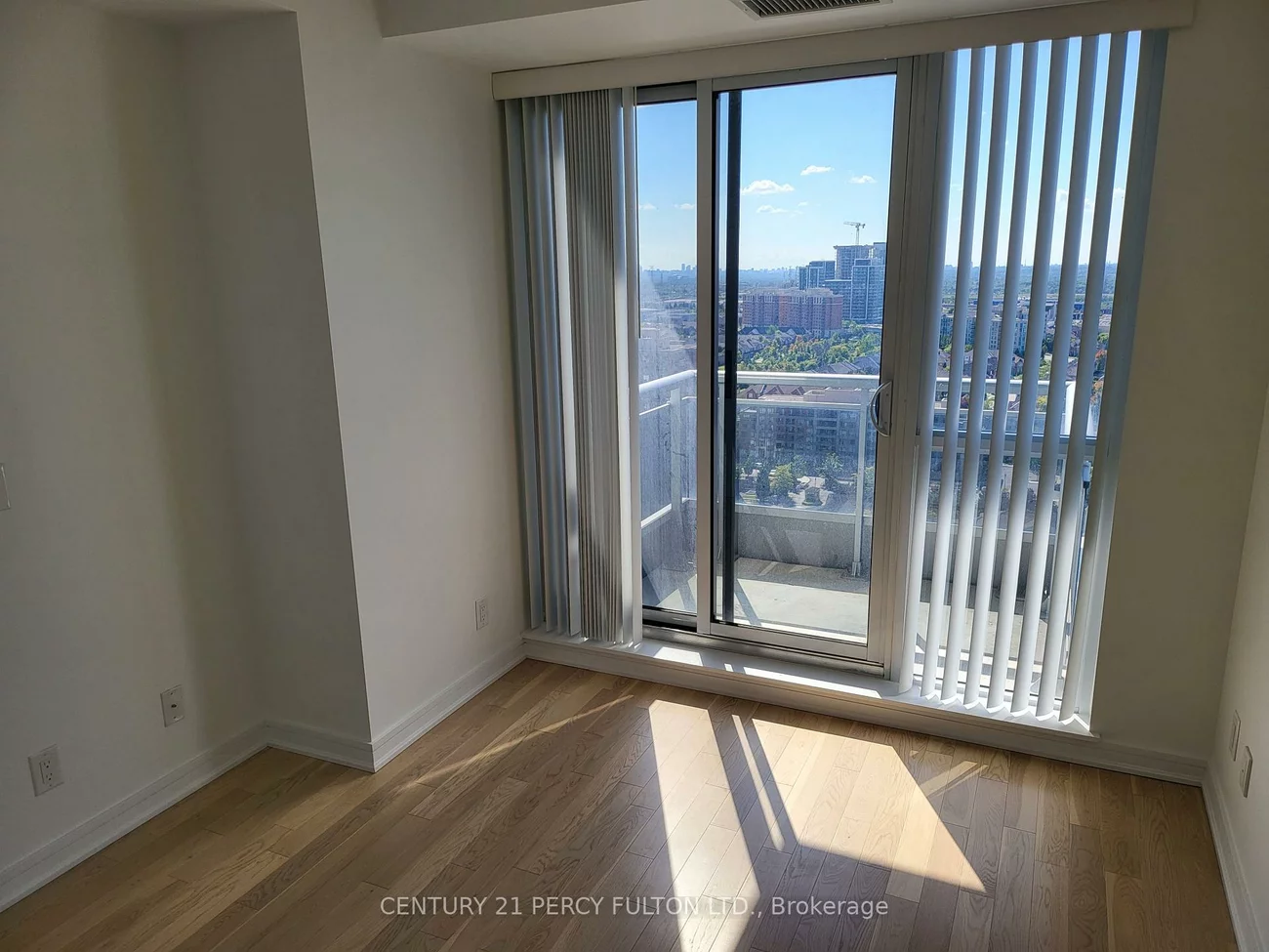 9201, Yonge, Langstaff, Richmond Hill