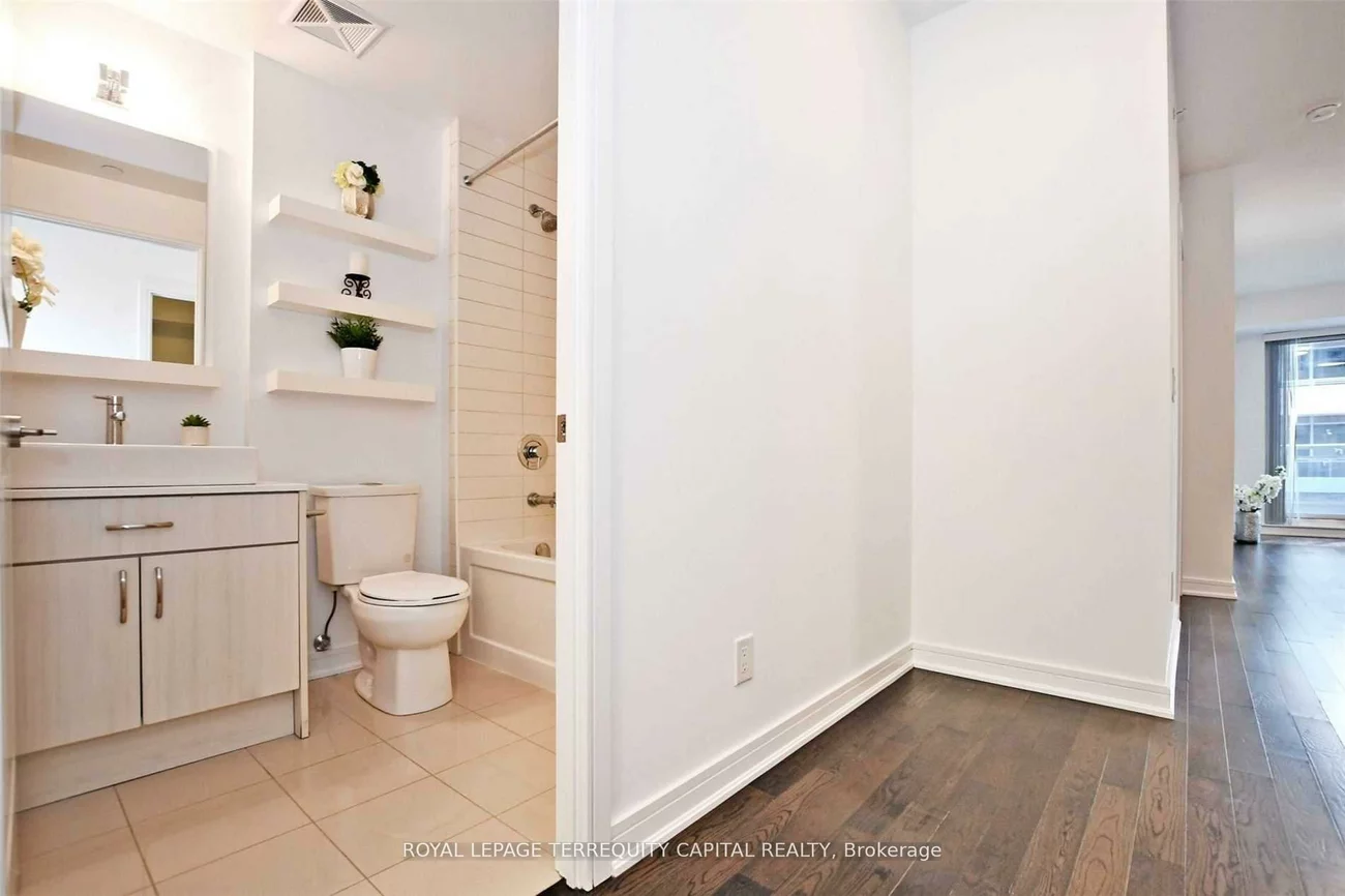 9199, Yonge, Langstaff, Richmond Hill