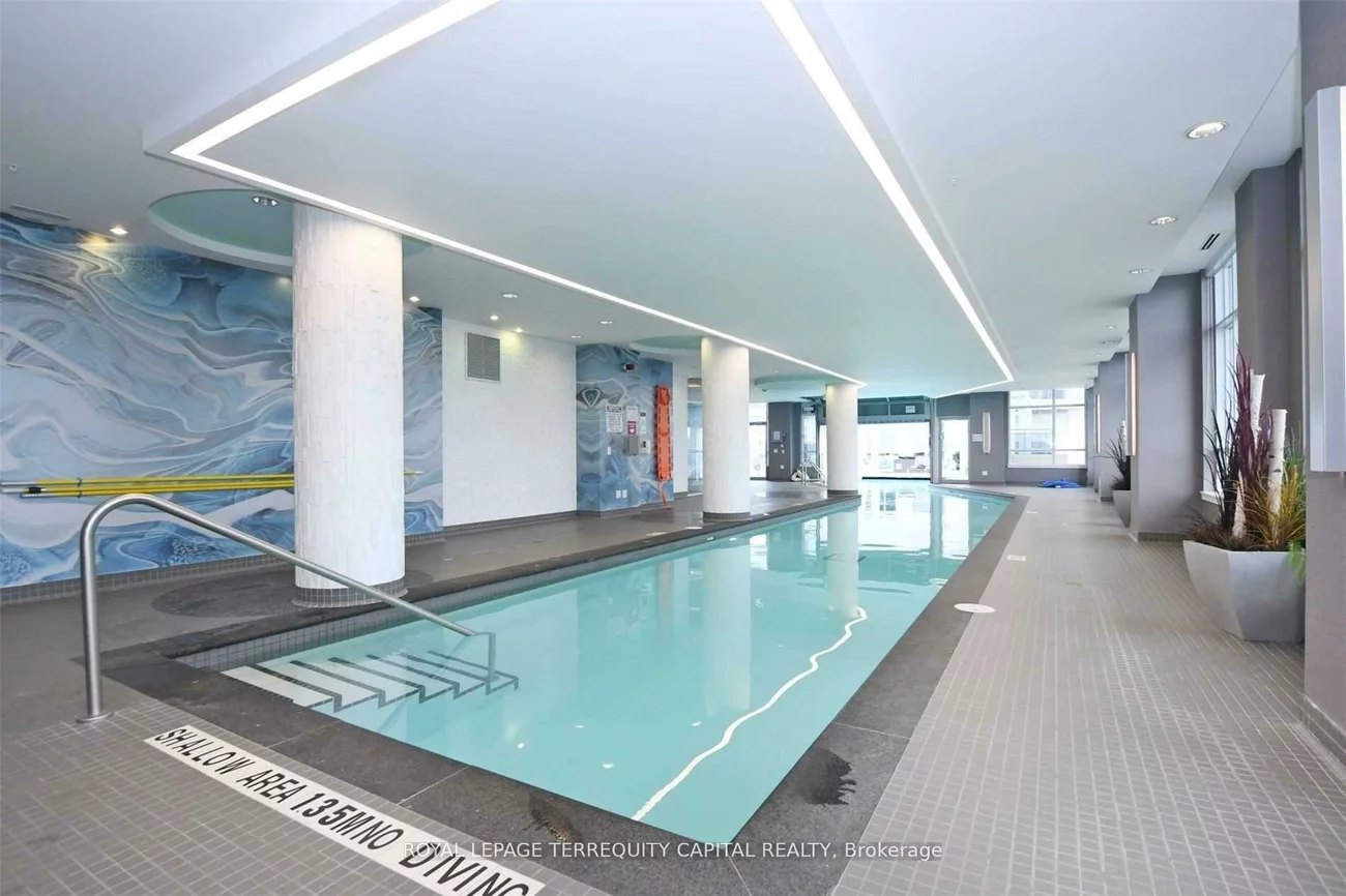 9199, Yonge, Langstaff, Richmond Hill