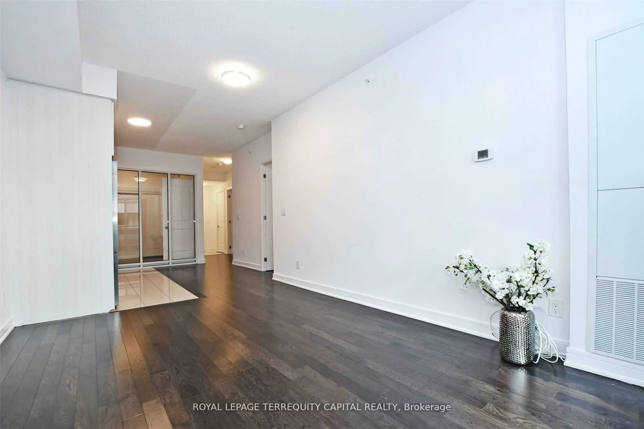 9199, Yonge, Langstaff, Richmond Hill