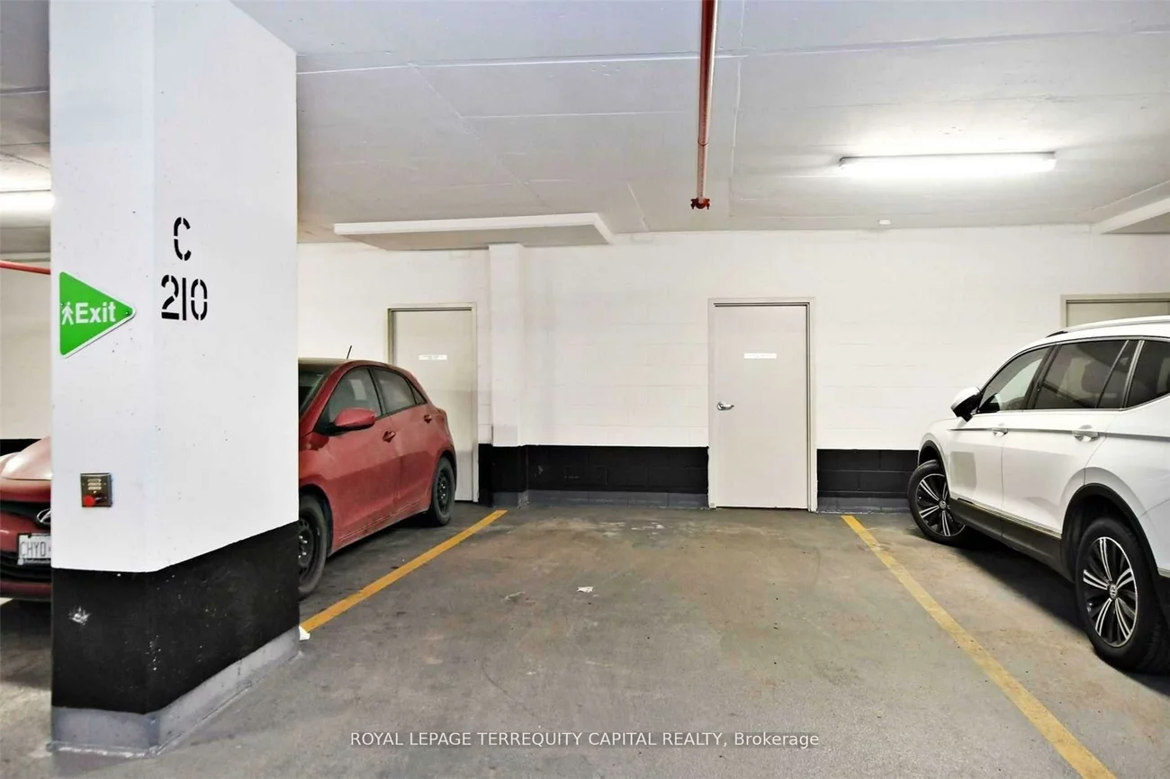 9199, Yonge, Langstaff, Richmond Hill
