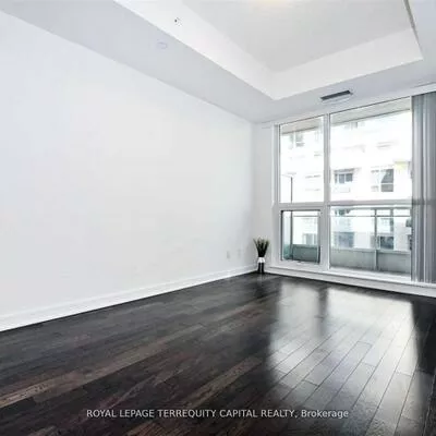 9199, Yonge, Langstaff, Richmond Hill