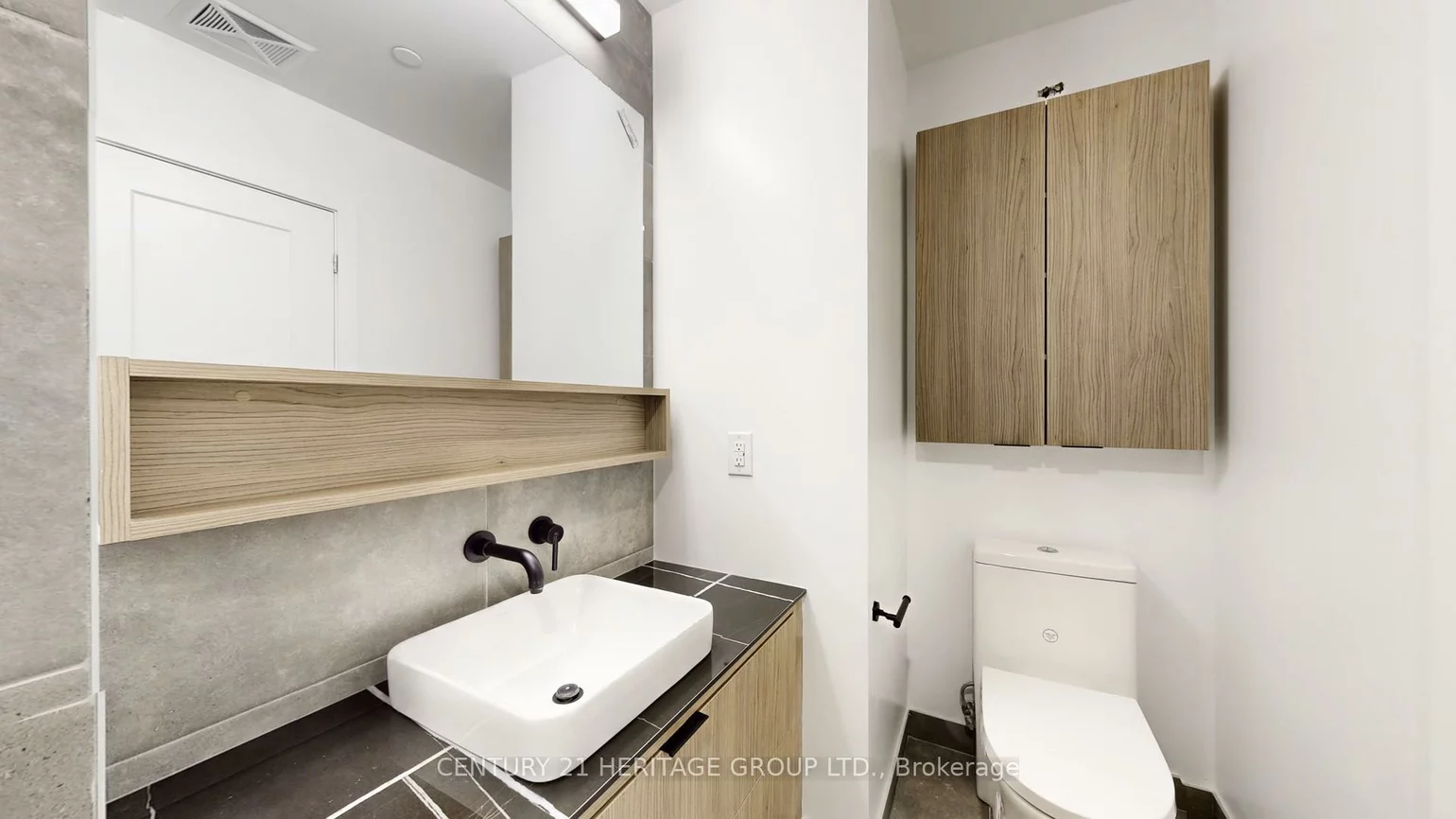 8888, Yonge, South Richvale, Richmond Hill