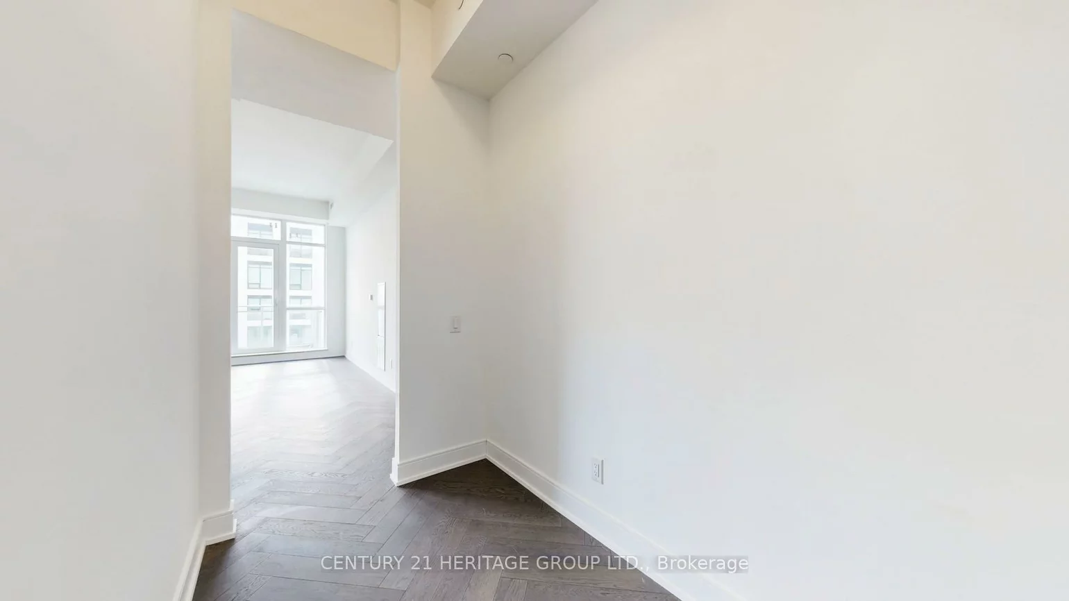 8888, Yonge, South Richvale, Richmond Hill
