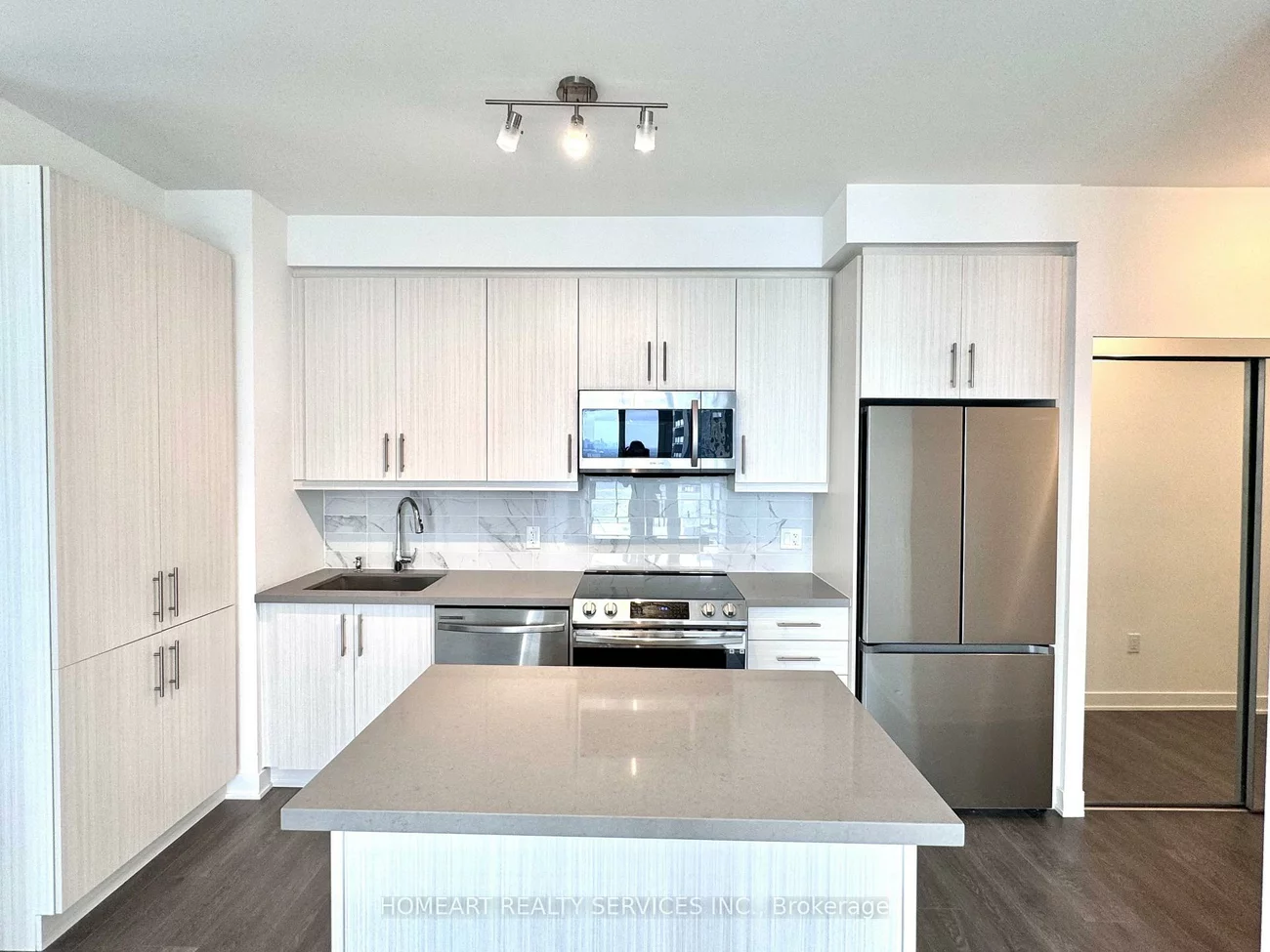 95, Oneida, Langstaff, Richmond Hill