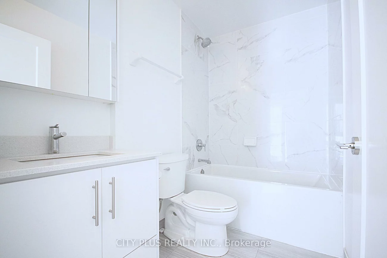 105, Oneida, Langstaff, Richmond Hill