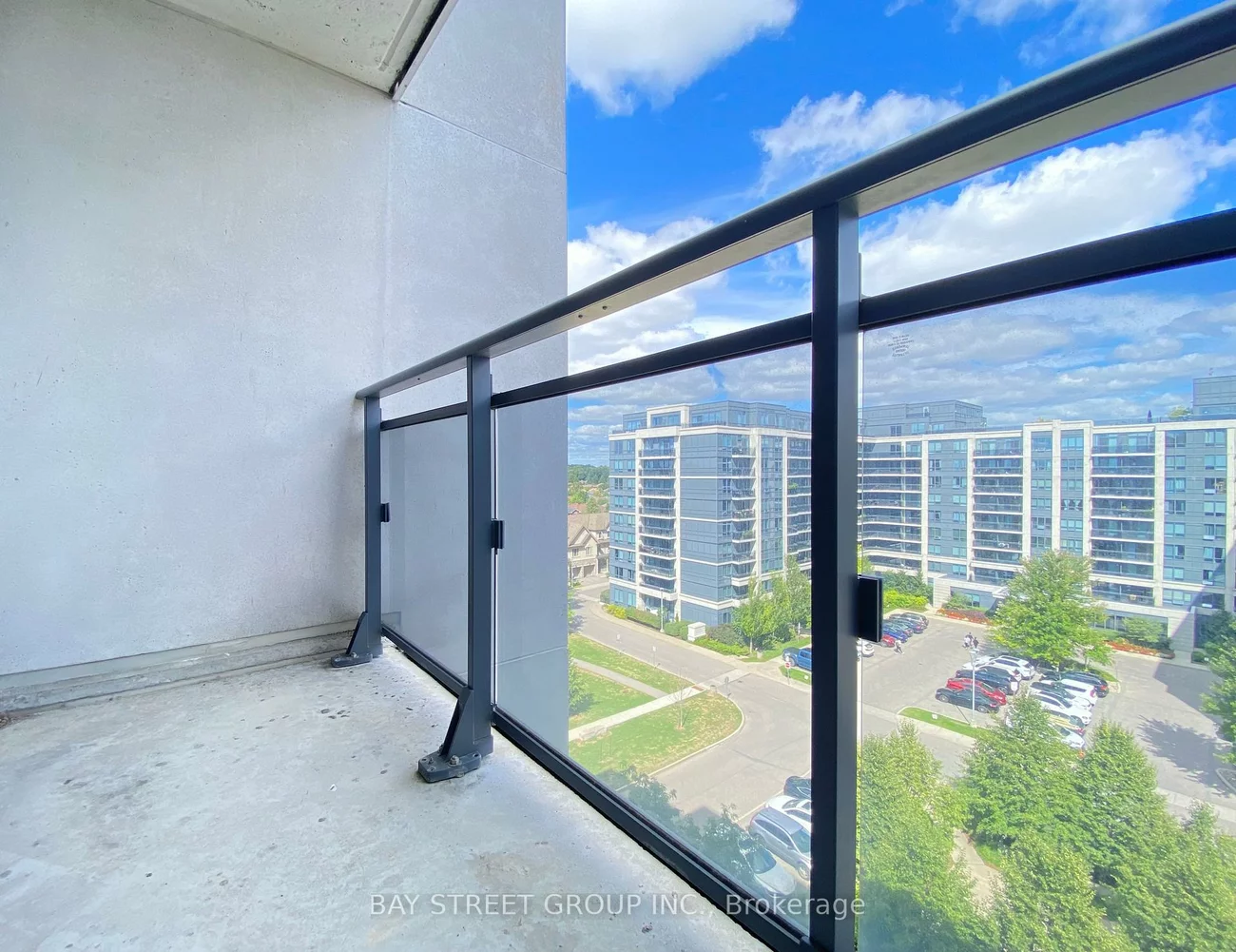 370, Highway 7 E, Doncrest, Richmond Hill