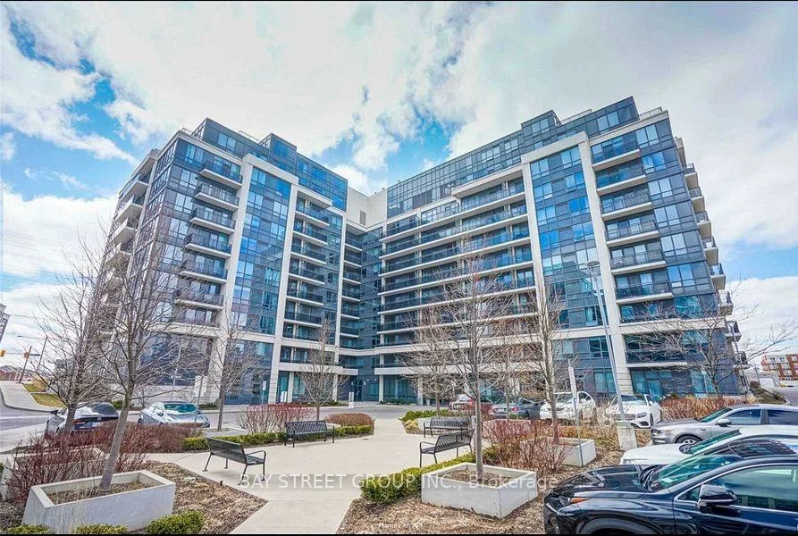 370, Highway 7 E, Doncrest, Richmond Hill
