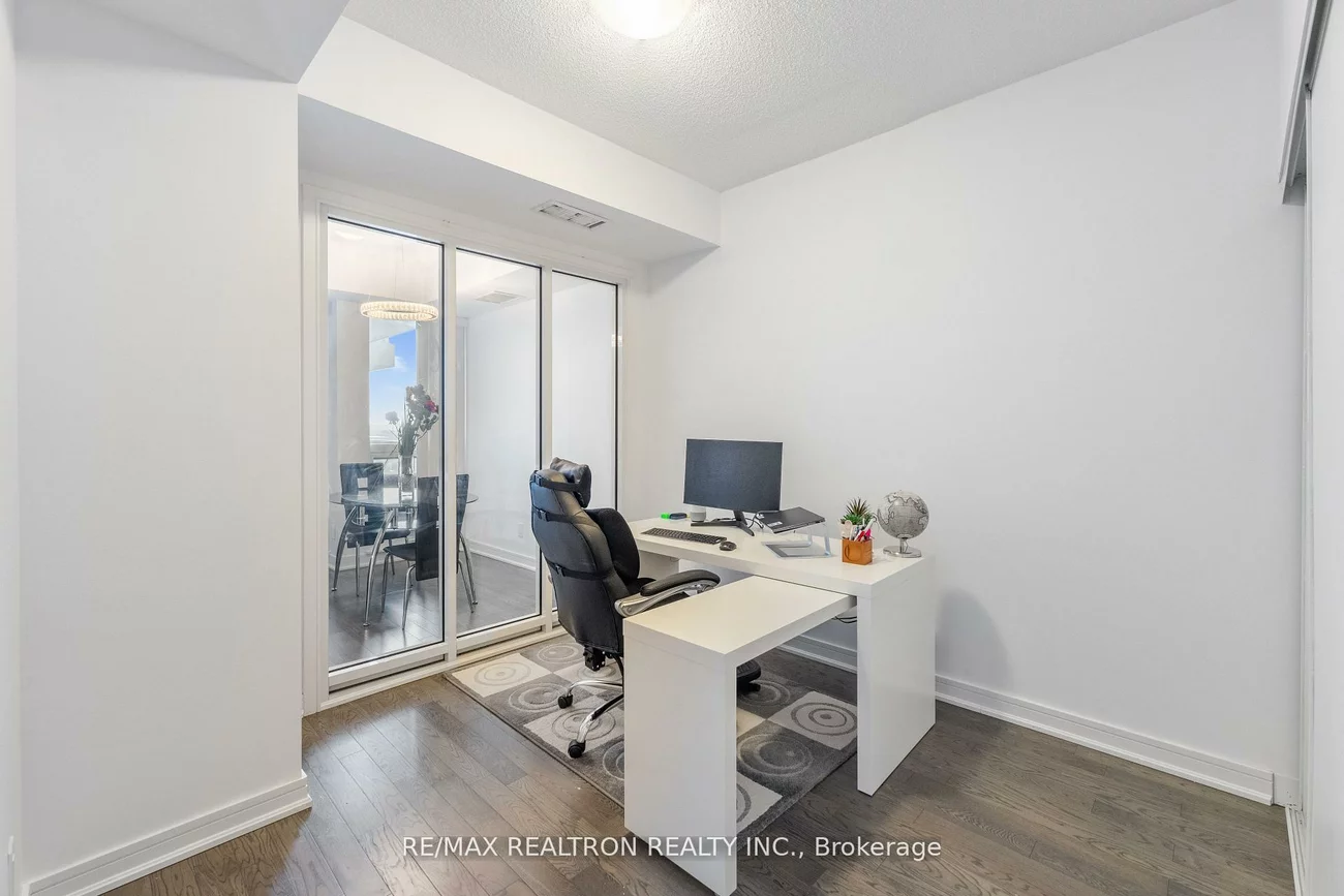 9205, Yonge, Langstaff, Richmond Hill