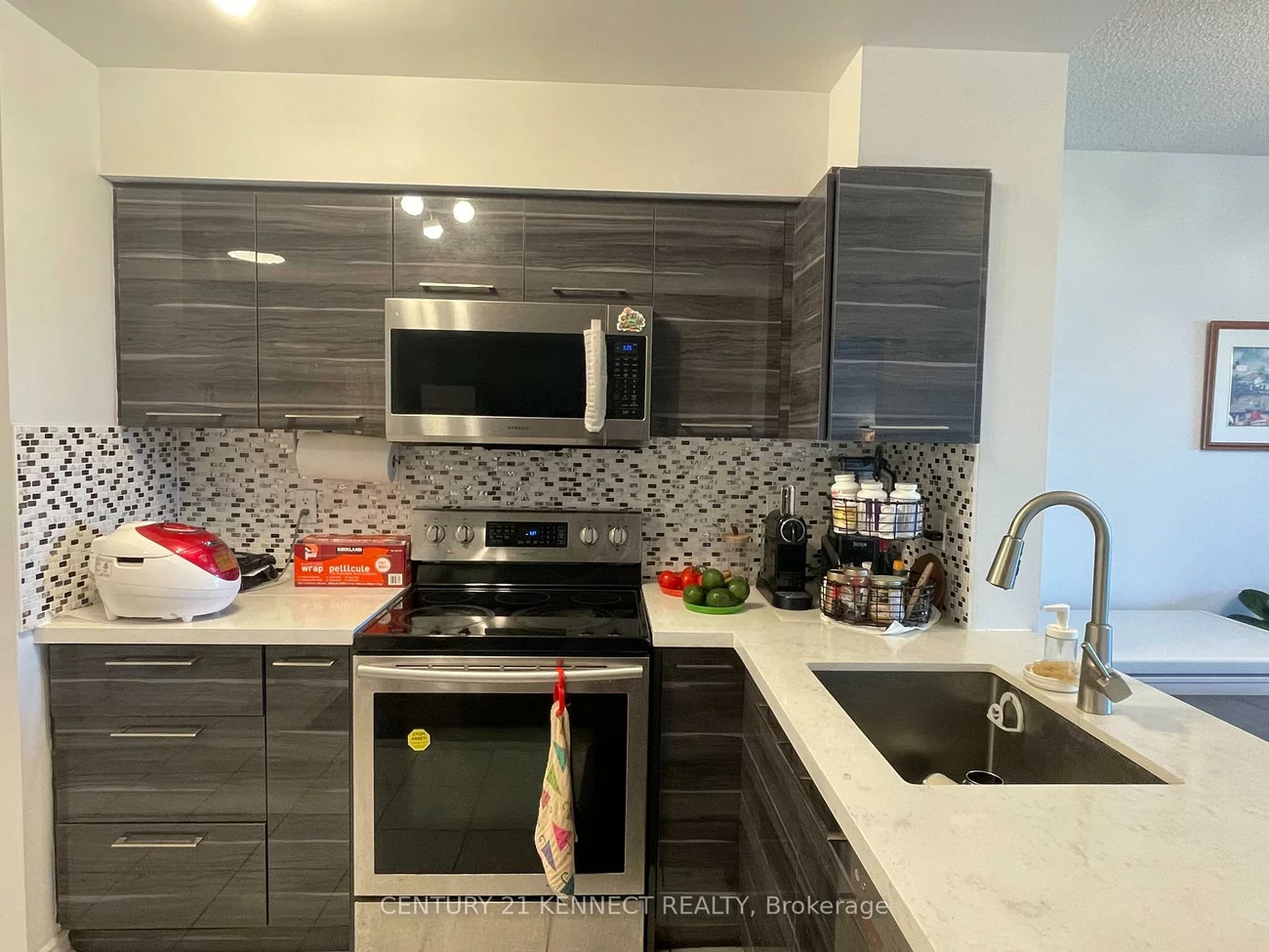 11, Oneida, Langstaff, Richmond Hill