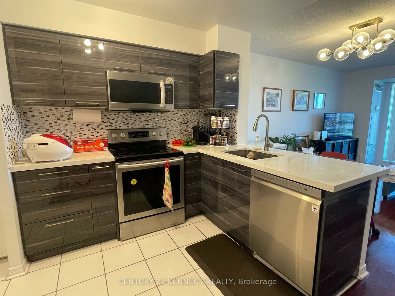 11, Oneida, Langstaff, Richmond Hill