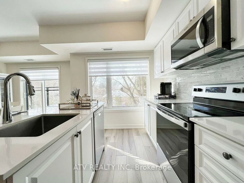 58, Elizabeth, Mill Pond, Richmond Hill