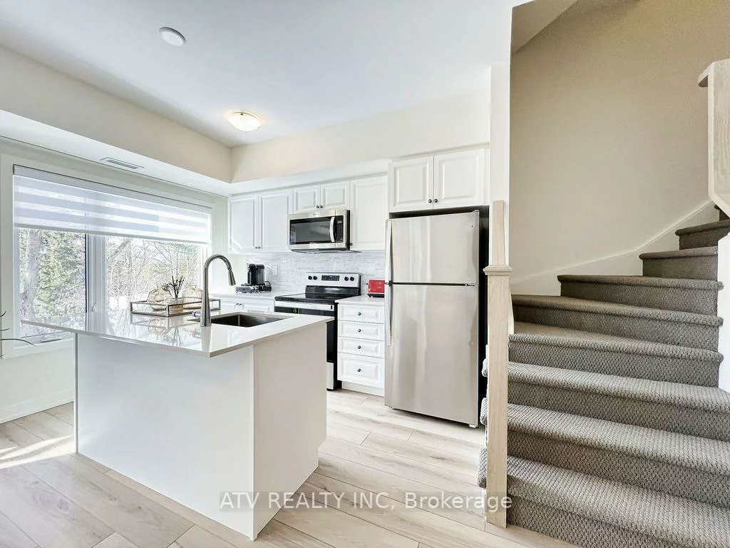 58, Elizabeth, Mill Pond, Richmond Hill