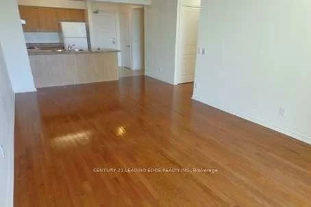 330, Red Maple, Langstaff, Richmond Hill