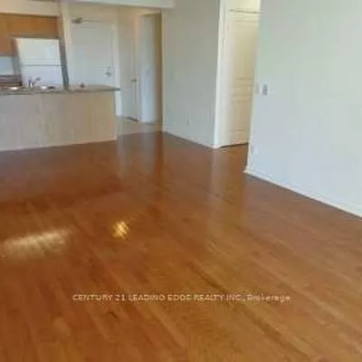 330, Red Maple, Langstaff, Richmond Hill