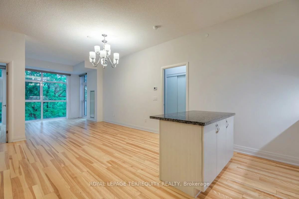 8763, Bayview, Doncrest, Richmond Hill