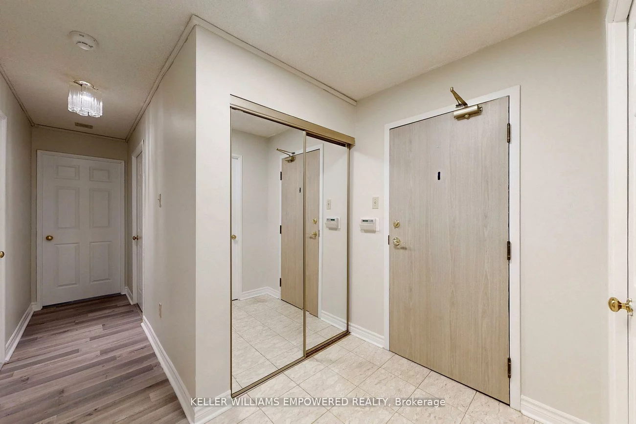 20, Harding, North Richvale, Richmond Hill