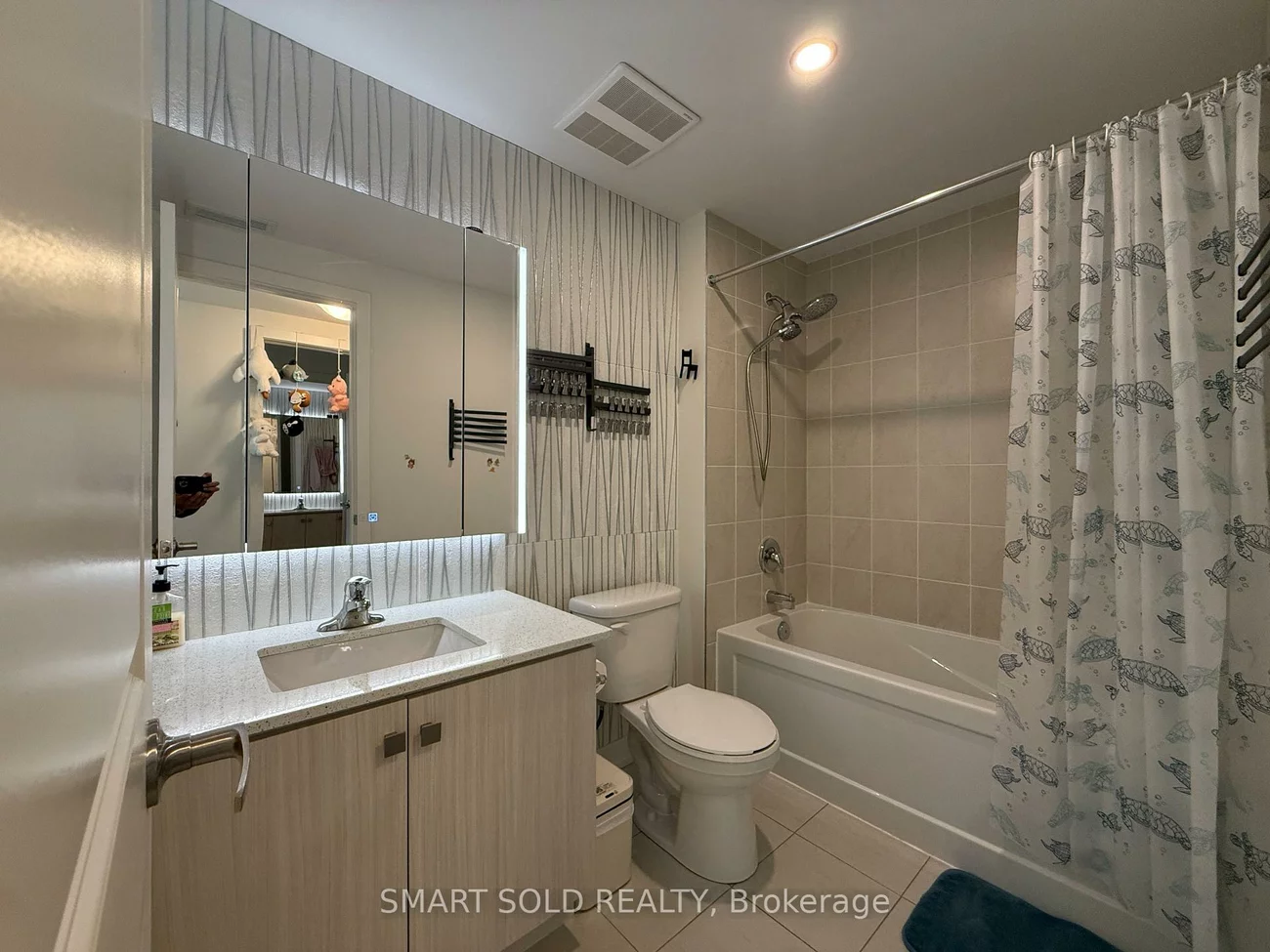 58, Elizabeth, Mill Pond, Richmond Hill