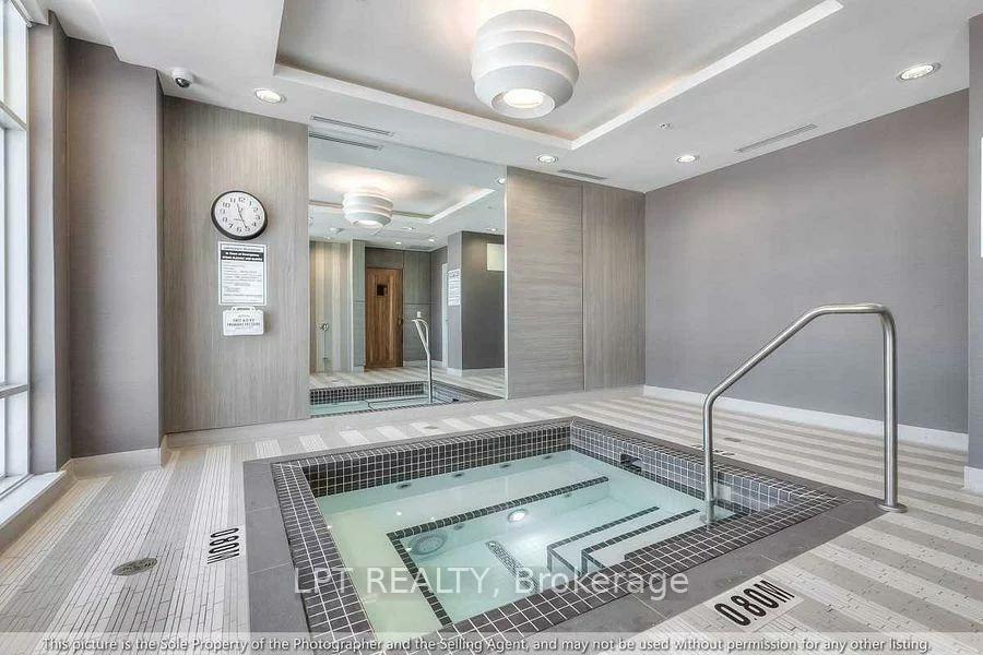9191, Yonge, Langstaff, Richmond Hill