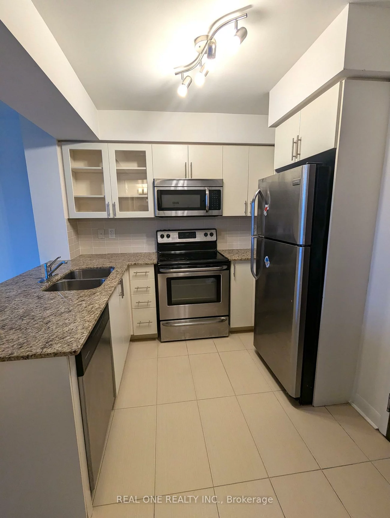 75, Norman Bethune, Beaver Creek Business Park, Richmond Hill