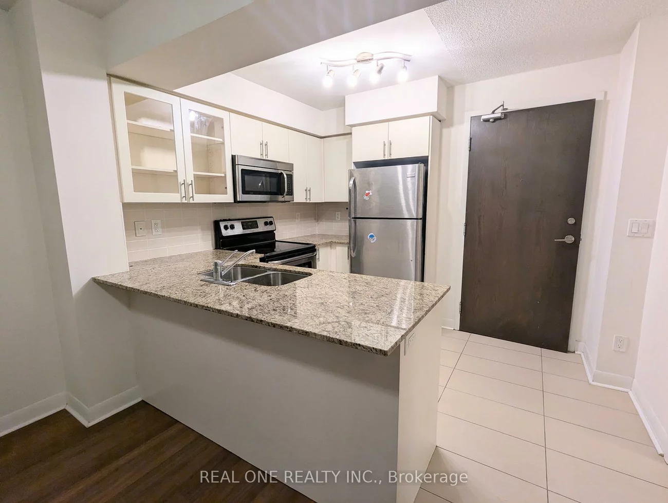 75, Norman Bethune, Beaver Creek Business Park, Richmond Hill