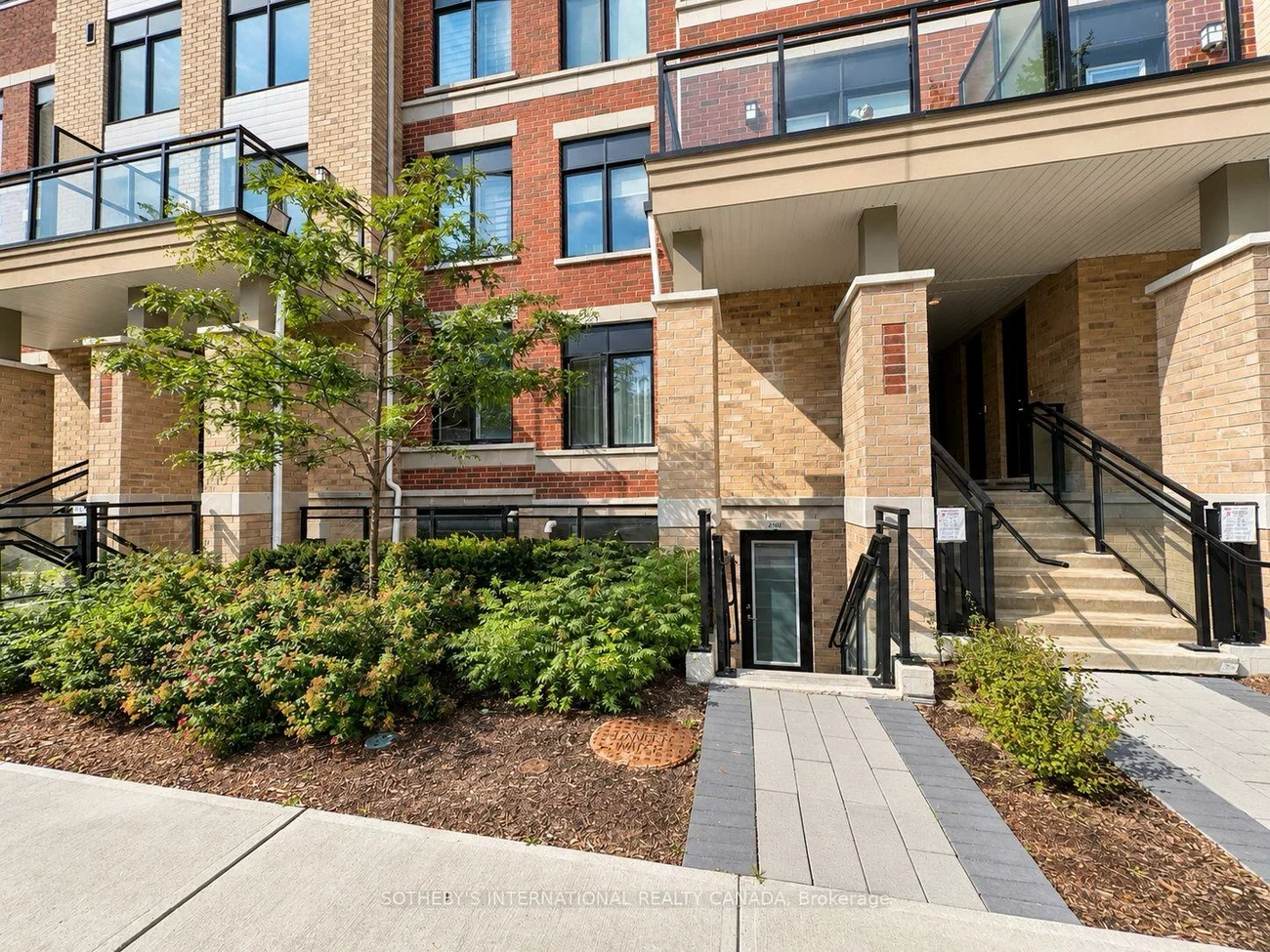 58, Elizabeth, Mill Pond, Richmond Hill