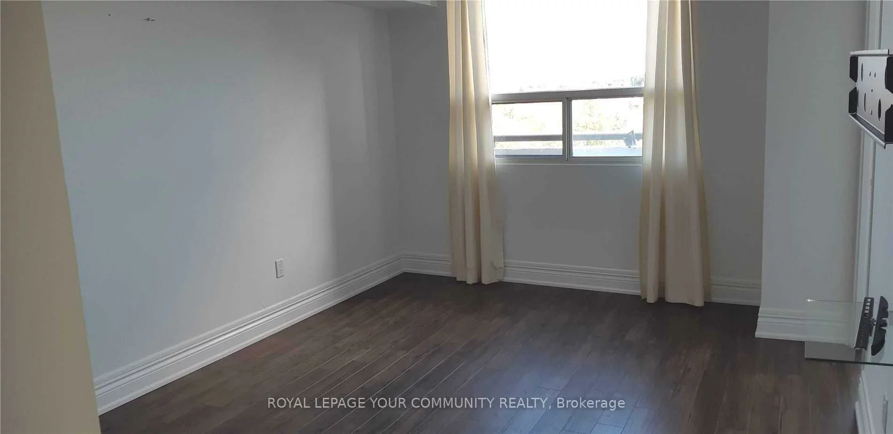 20, Harding, North Richvale, Richmond Hill