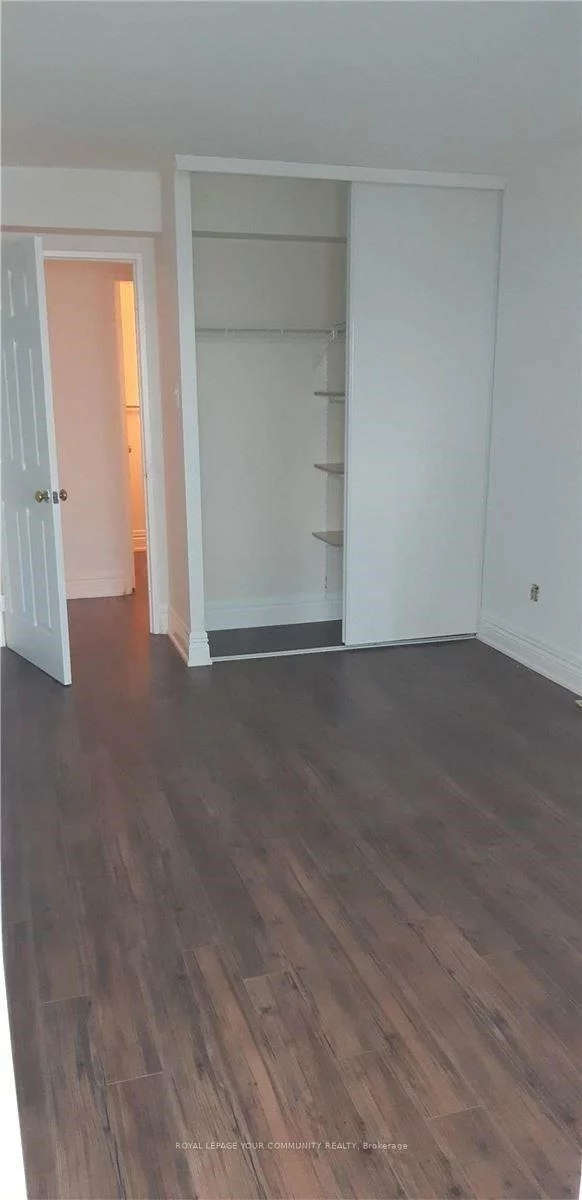20, Harding, North Richvale, Richmond Hill