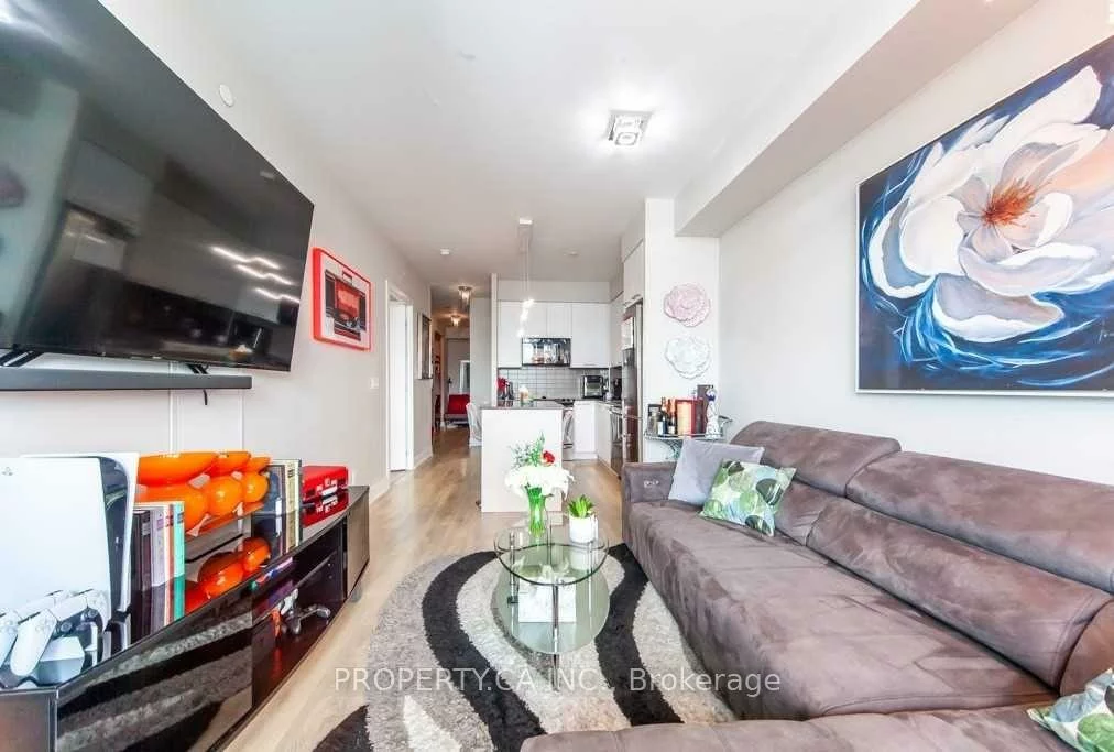 9471, Yonge, Observatory, Richmond Hill