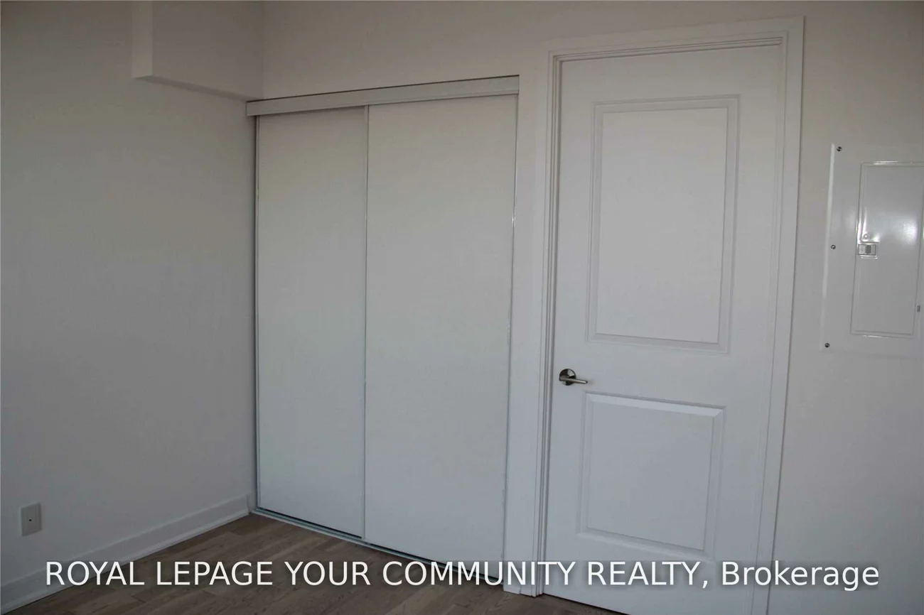 9201, Yonge, Langstaff, Richmond Hill